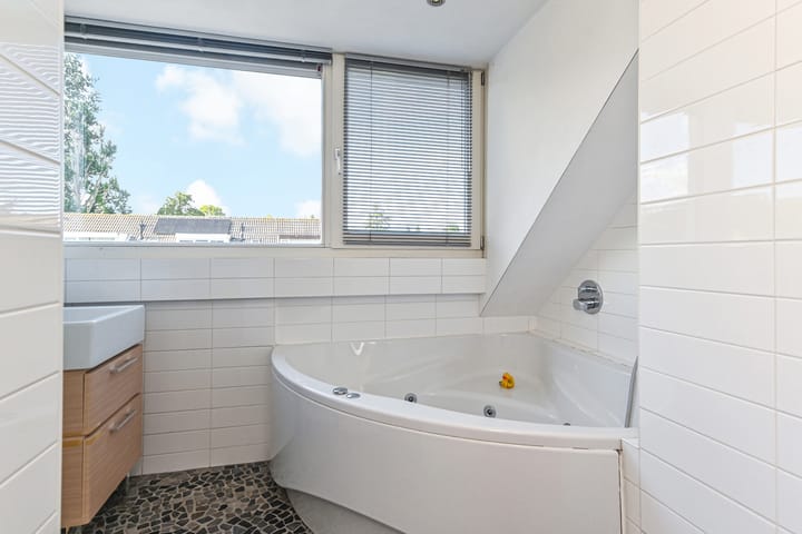 Foto 32 van Graaf Janlaan 10