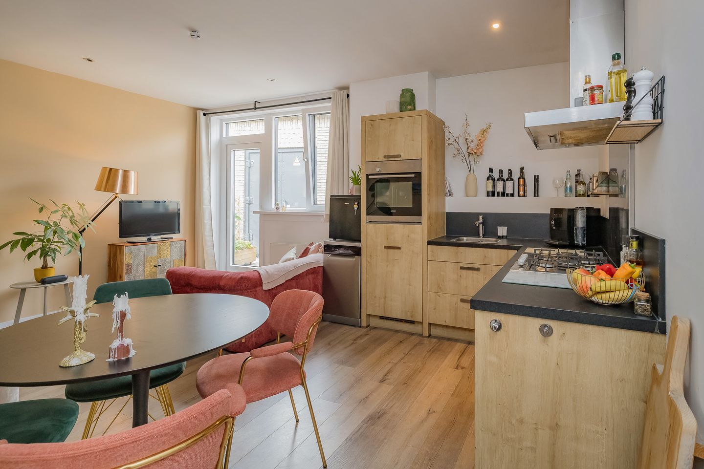 Foto 10 van Rijksstraatweg 47-A