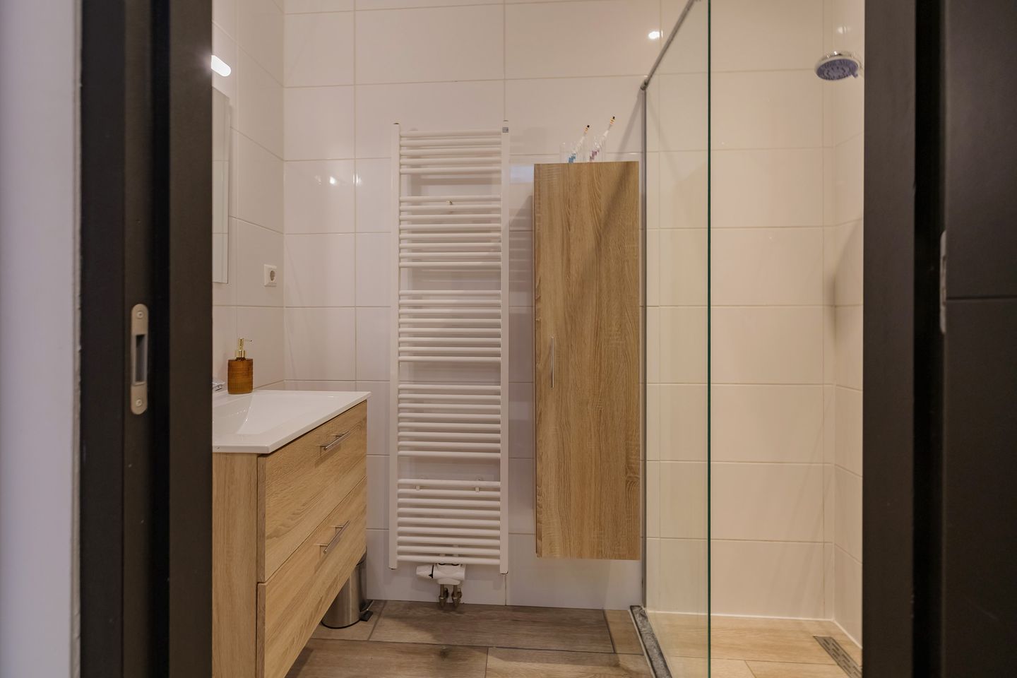 Foto 29 van Rijksstraatweg 47-A