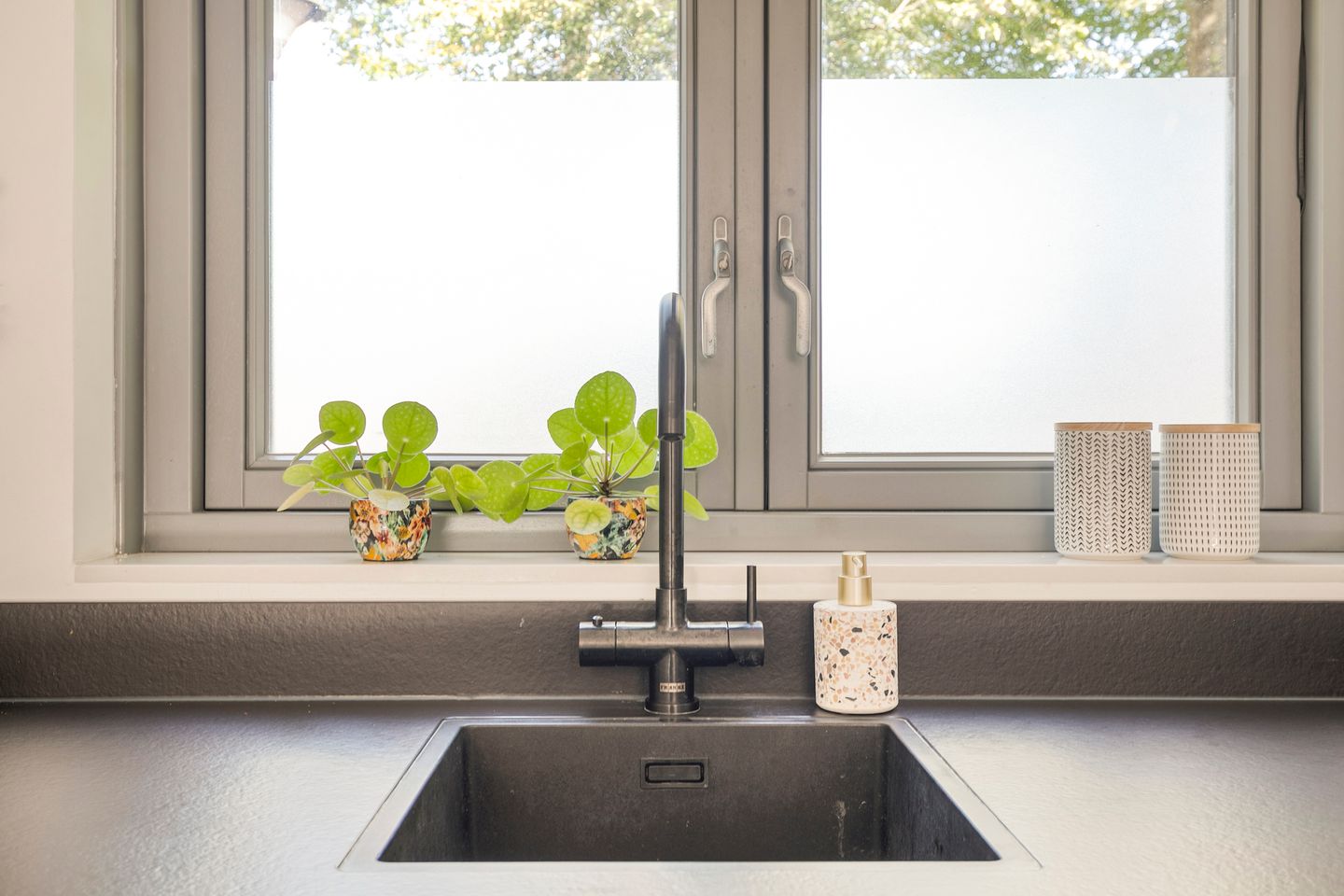 Foto 14 van Weikesstraat 28