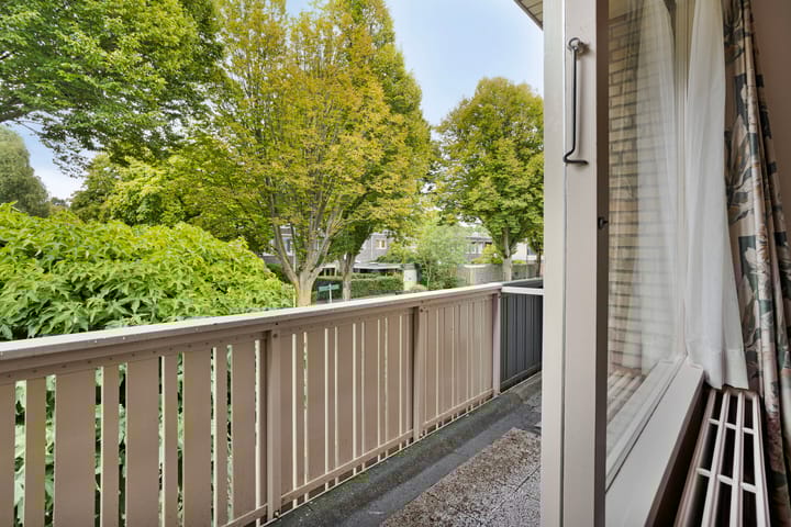 Foto 16 van Moddermanstraat 9