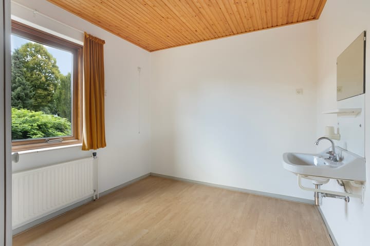 Foto 24 van Moddermanstraat 9