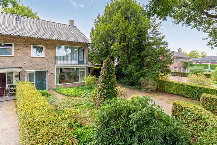 Foto 38 van Vaarselstraat 11