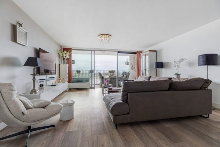 Foto 14 van Cor Kieboomplein 305