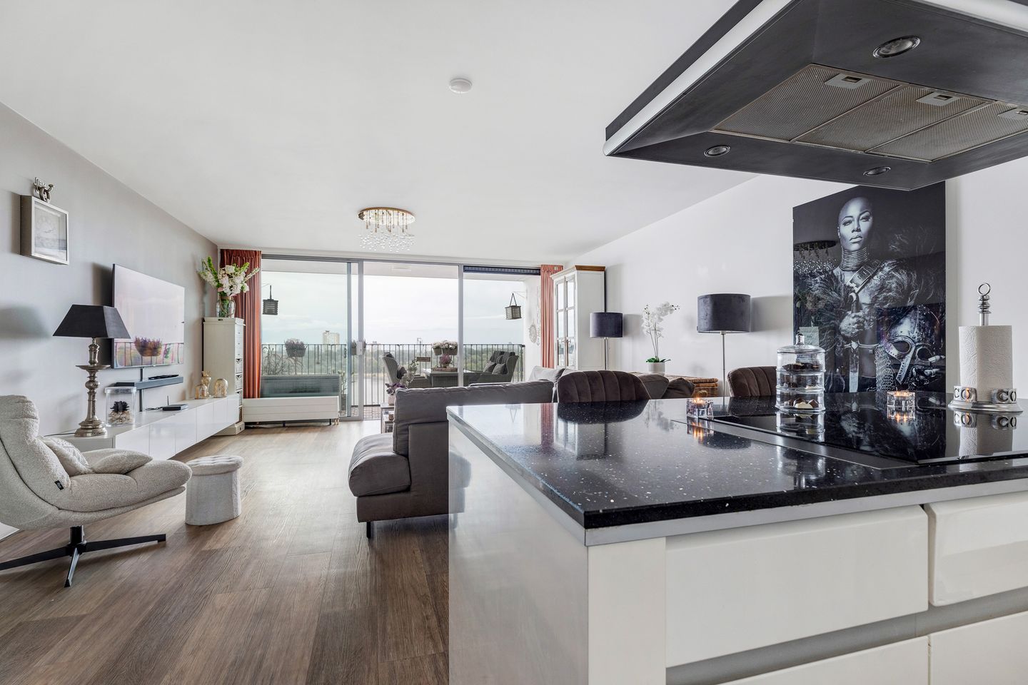 Foto 19 van Cor Kieboomplein 305