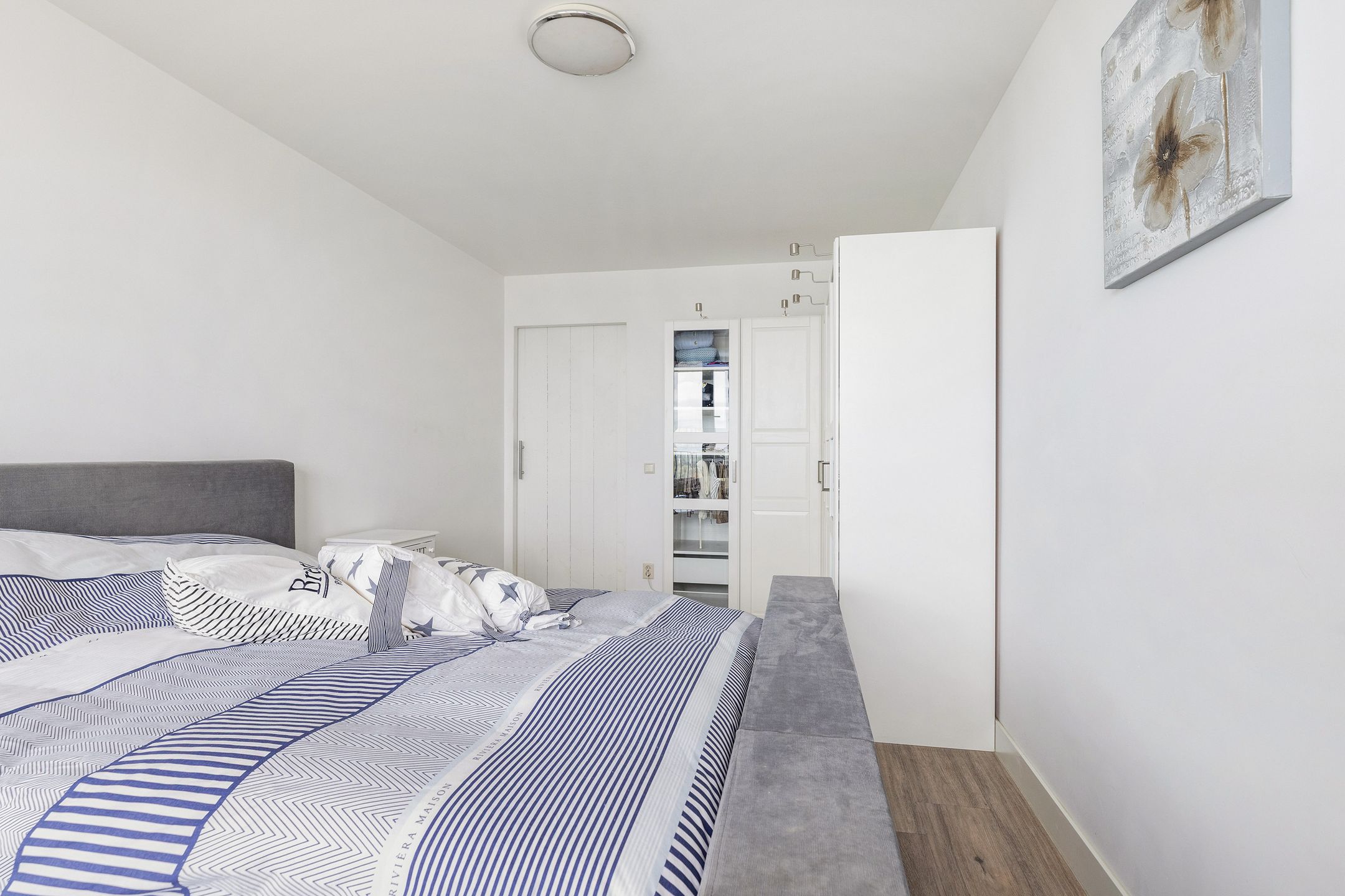 Foto 21 van Cor Kieboomplein 305