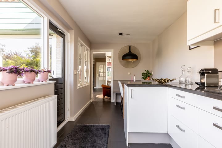 Foto 16 van Zernikelaan 25