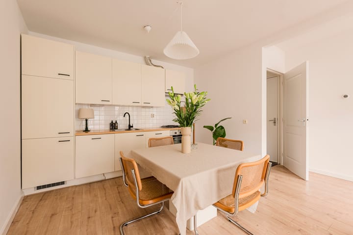 Foto 8 van Javastraat 59-B