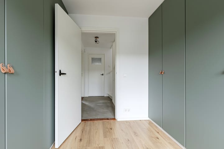 Foto 30 van Brucknerstraat 18