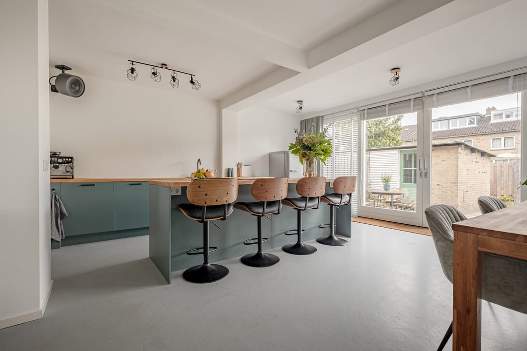 Foto 16 van Brucknerstraat 18