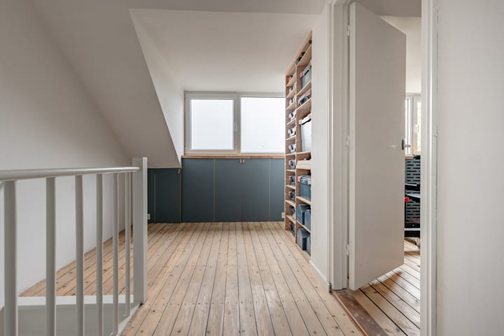 Foto 41 van Brucknerstraat 18