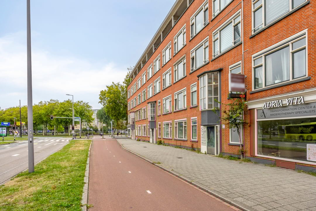 Foto 26 van Strevelsweg 349