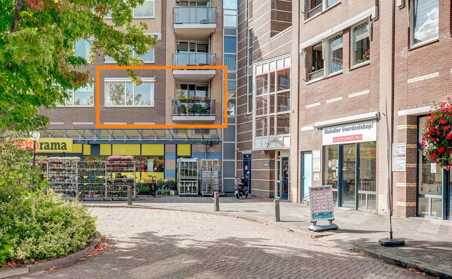 Foto 4 van Schutsplein 24