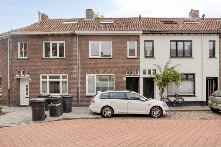Photo 2 of Lanciersstraat 41-E