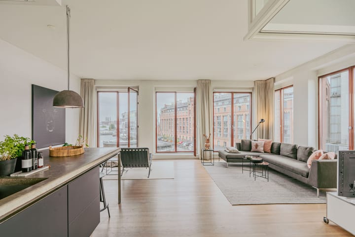 Foto 2 van Barentszplein 6-V