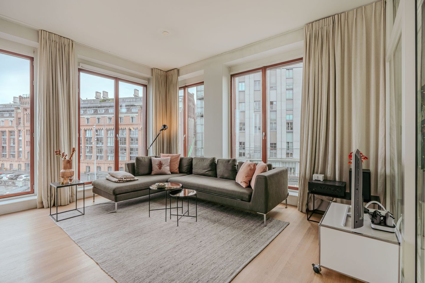 Foto 5 van Barentszplein 6-V