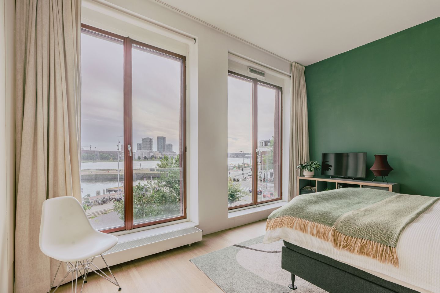 Foto 14 van Barentszplein 6-V