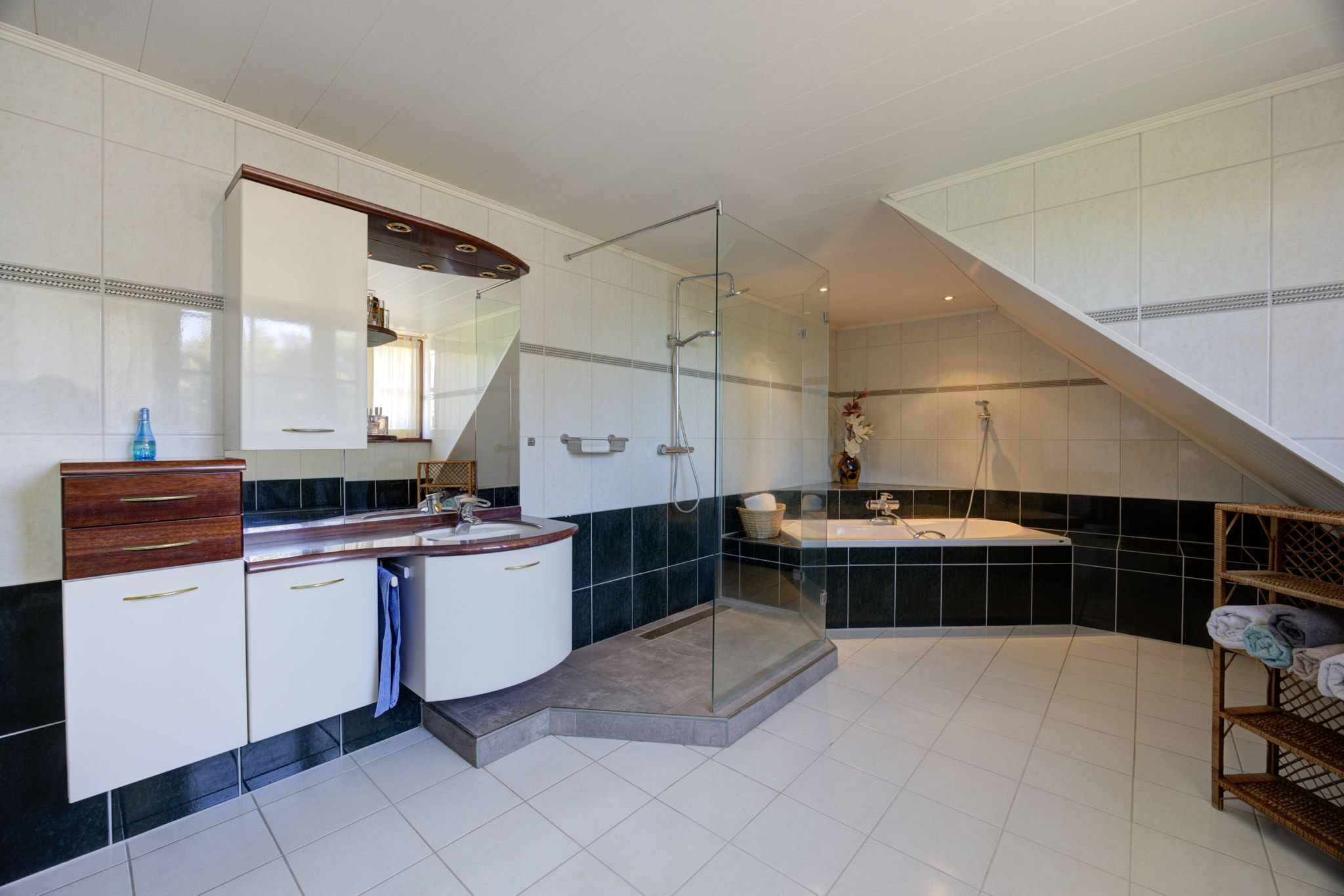 Foto 39 van Haiinksestraat 6-A