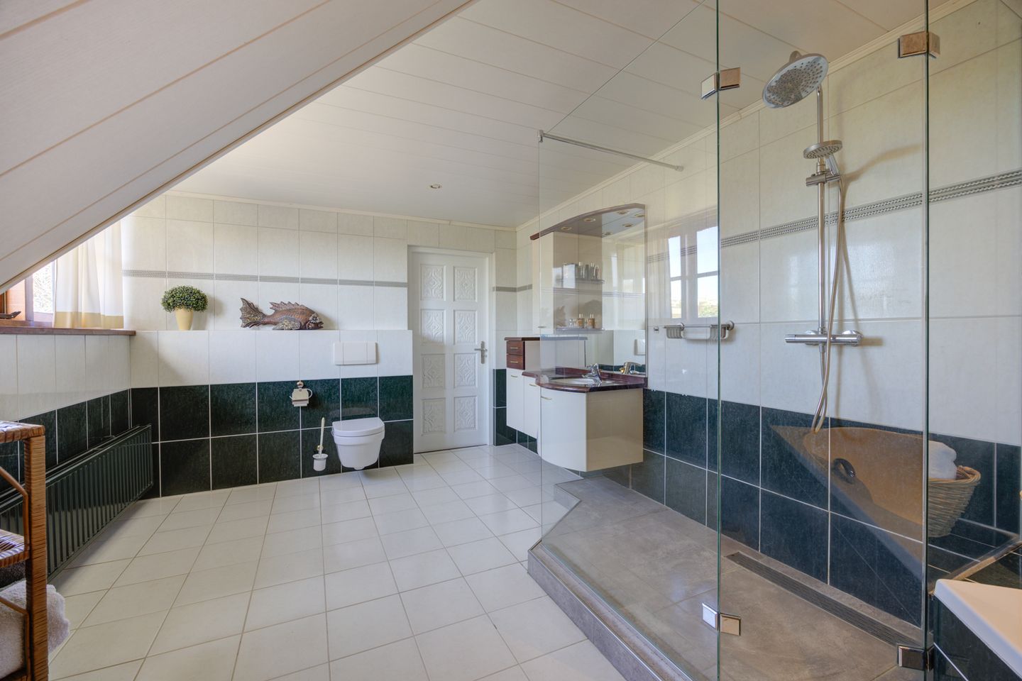 Foto 40 van Haiinksestraat 6-A