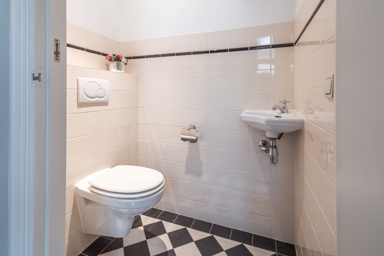 Foto 9 van Oranjestraat 42