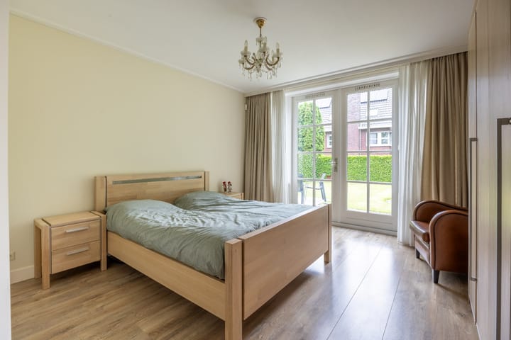 Foto 26 van Oranjestraat 42