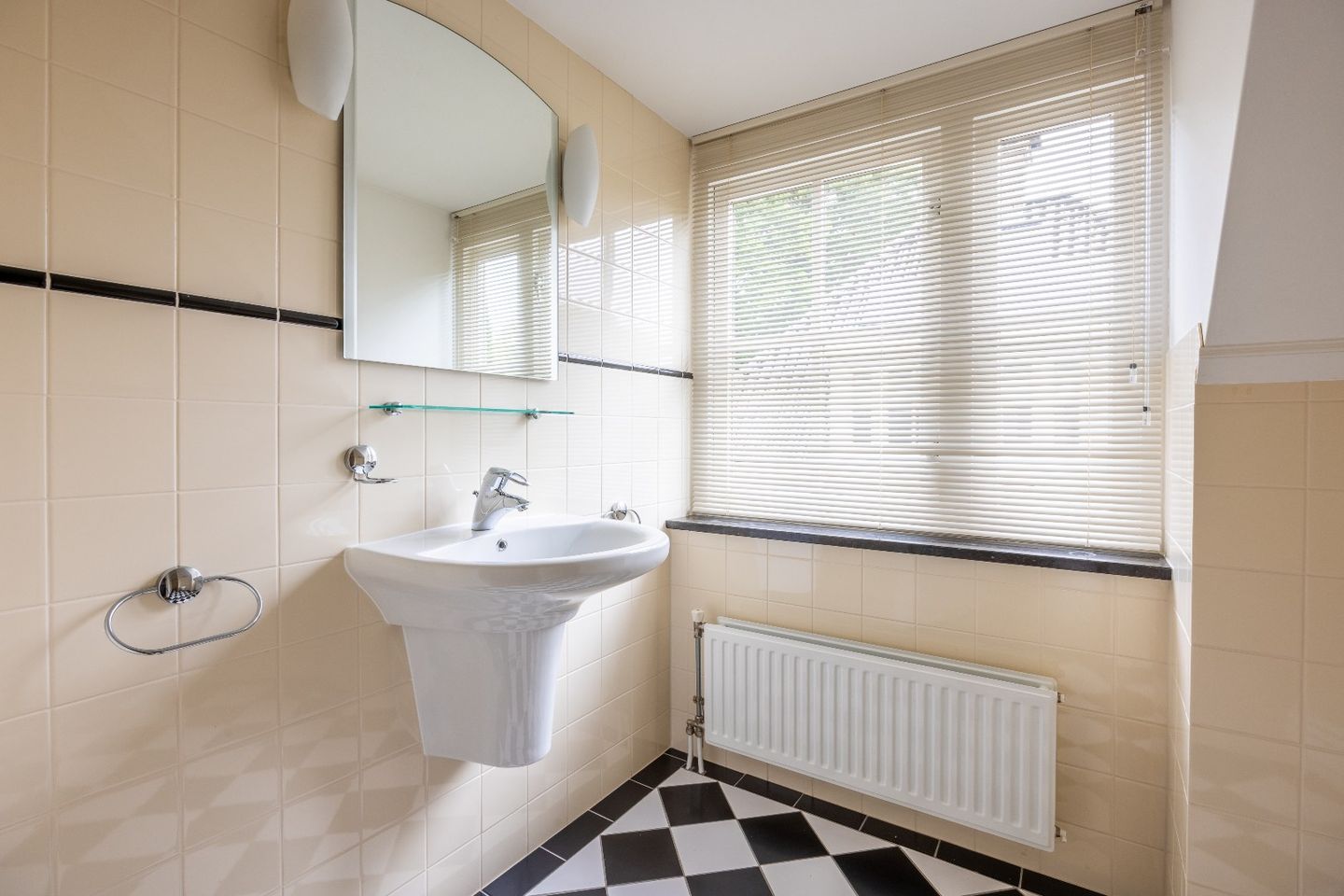 Foto 35 van Oranjestraat 42