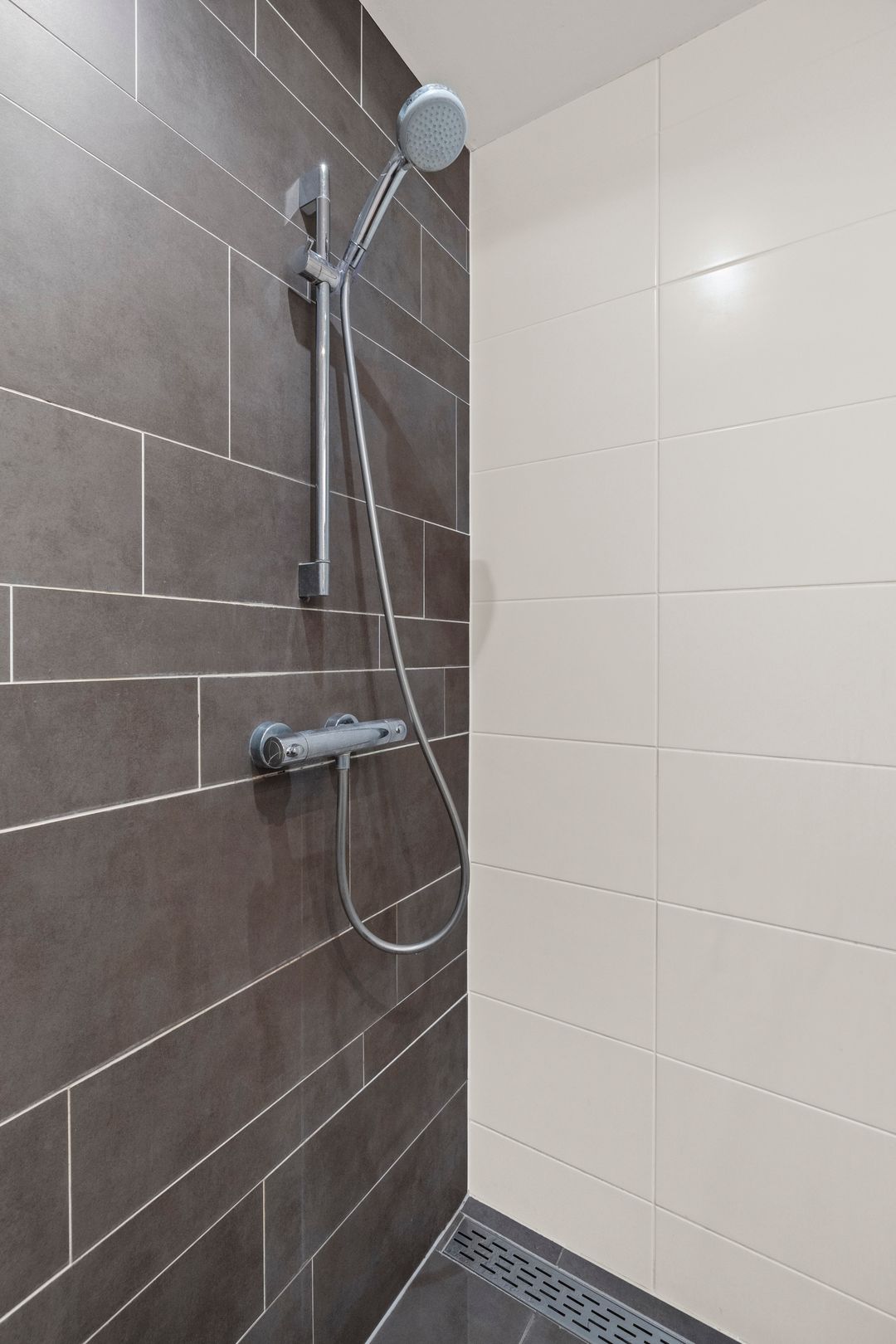 Foto 32 van Van Nijenrodeweg 284