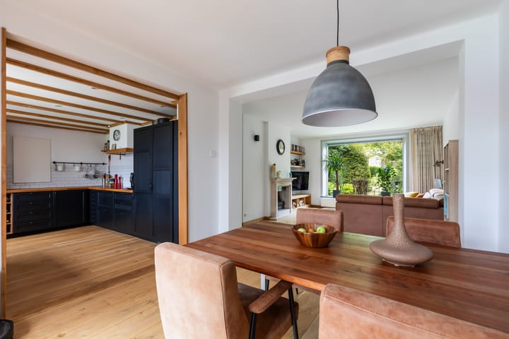 Foto 25 van Curaçaoplein 15