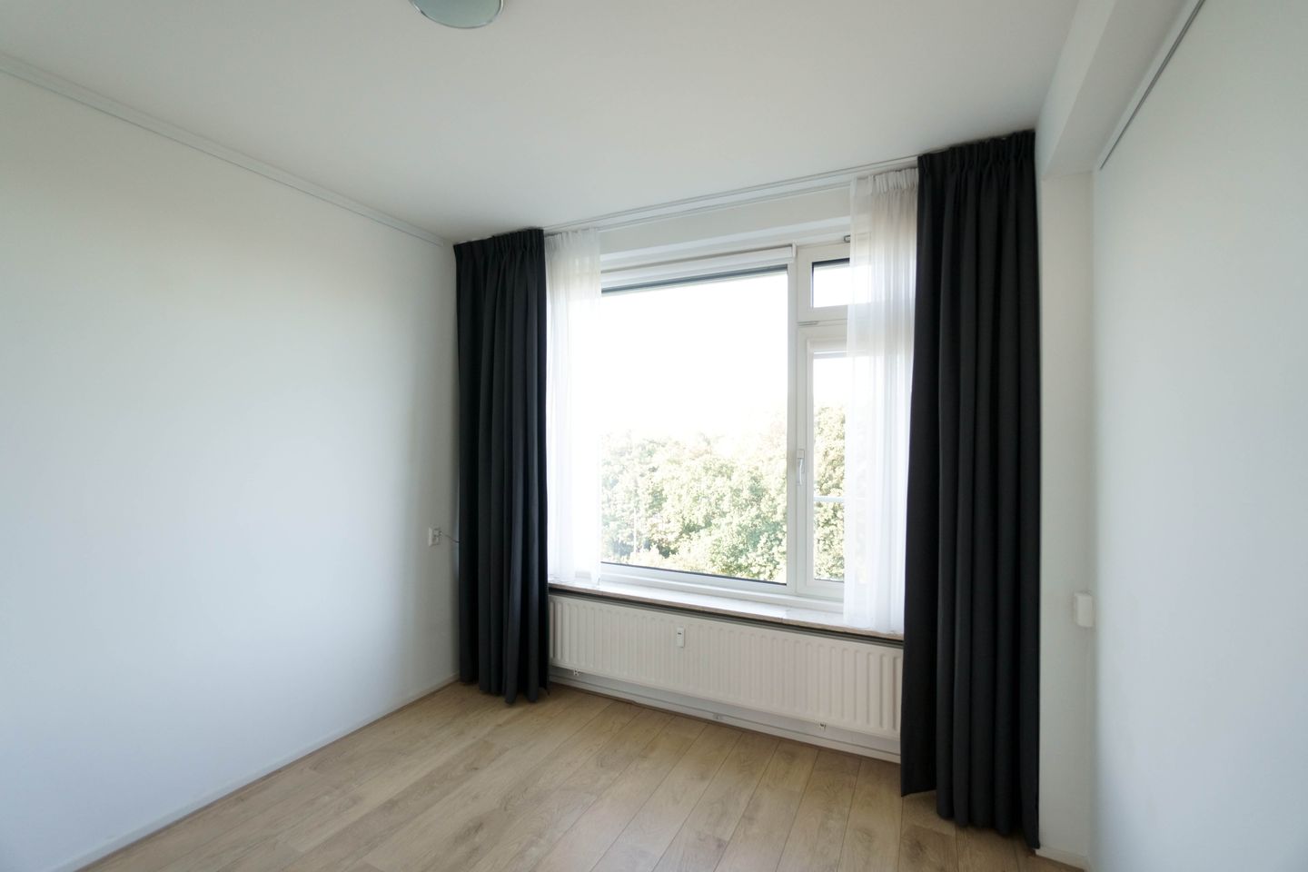 Photo 5 of Landréstraat 1015