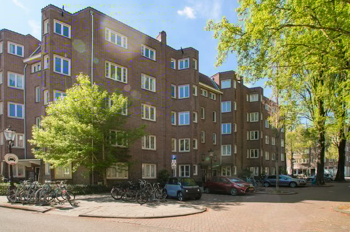 Photo 34 of Des Présstraat 18-3