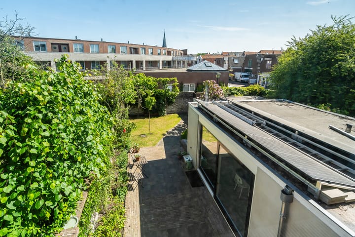 Photo 38 of Zwartelaan 21