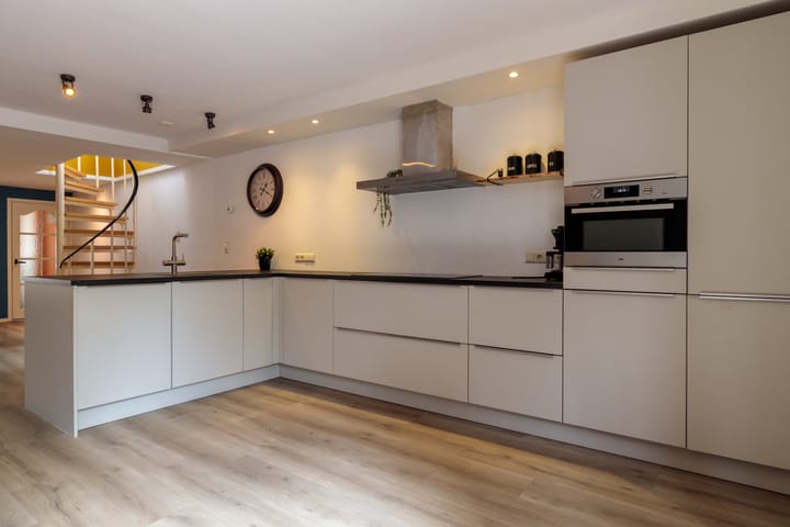 Foto 9 van Raadhuisstraat 59