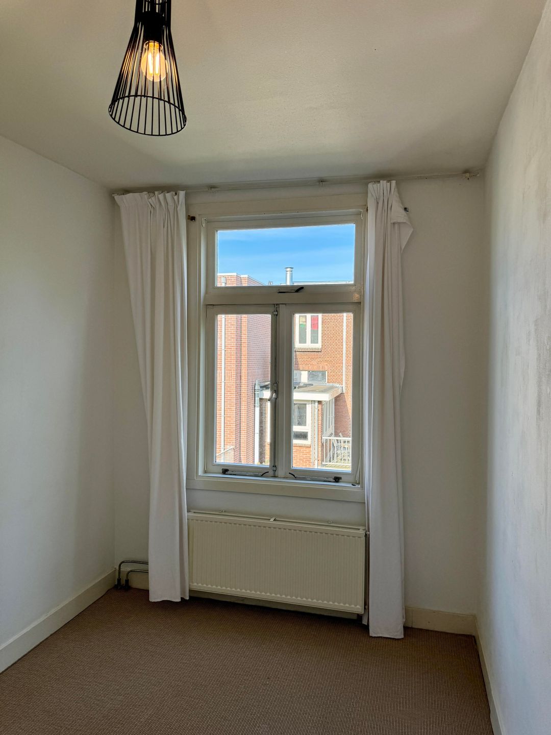 Photo 32 of Willem van Noortstraat 140