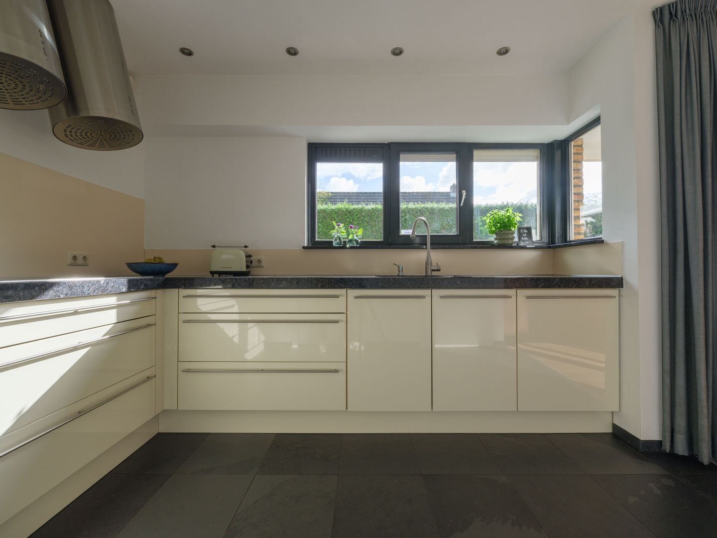 Foto 14 van Sydwende 127