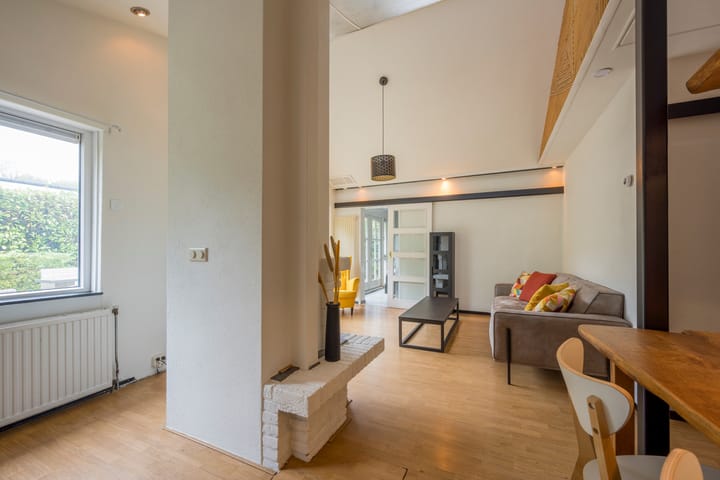 Foto 8 van Lange Zuiderweg 150-10