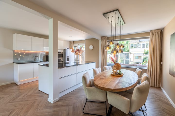 Foto 8 van Van der Duyn van Maasdamlaan 51