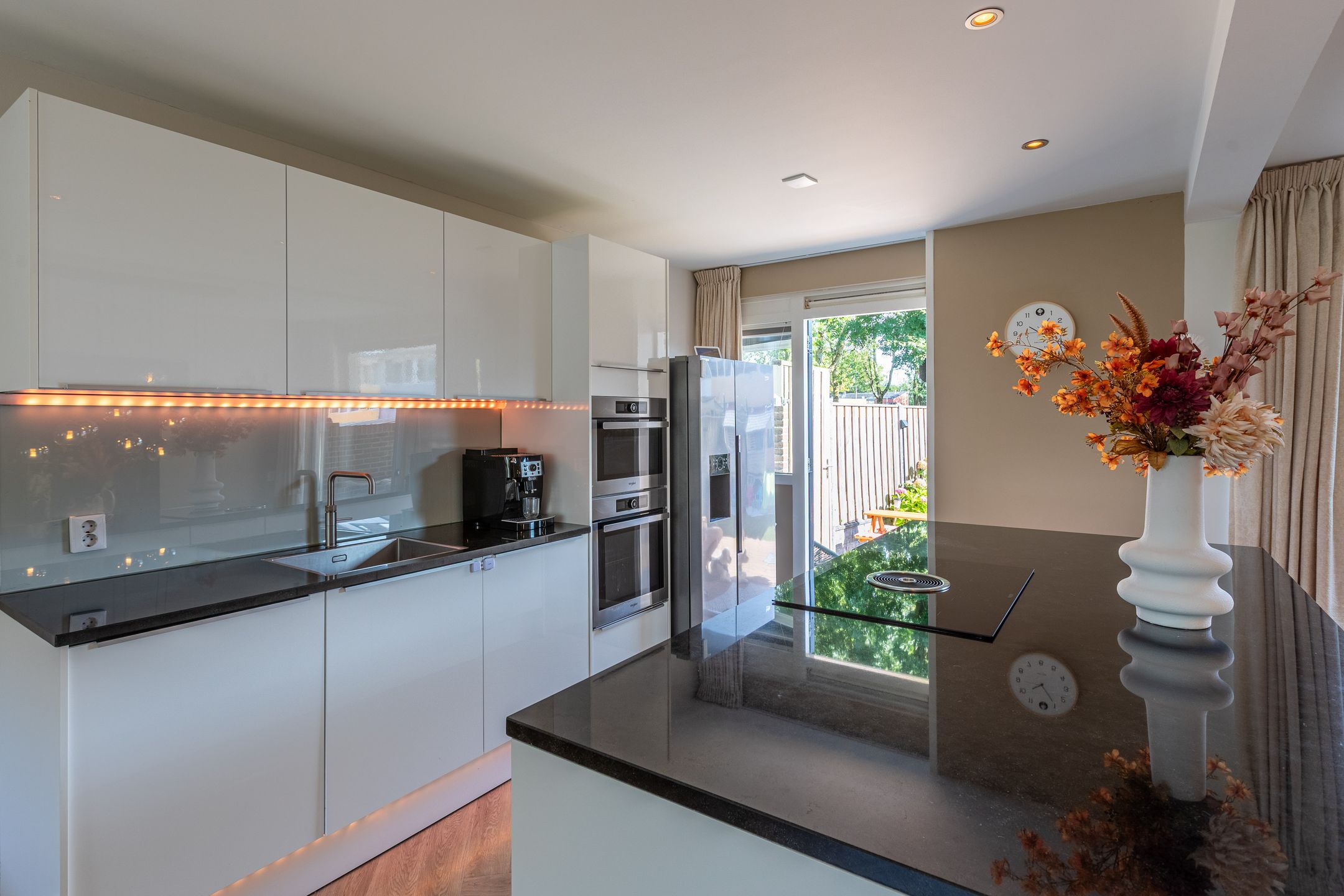 Foto 12 van Van der Duyn van Maasdamlaan 51