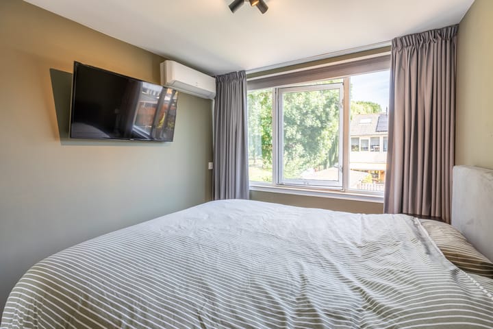 Foto 28 van Van der Duyn van Maasdamlaan 51