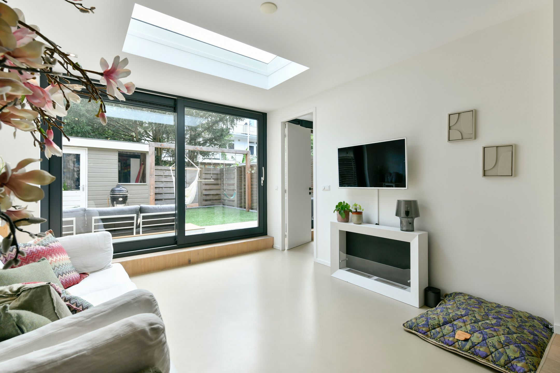 Photo 9 of Hectorstraat 7-H