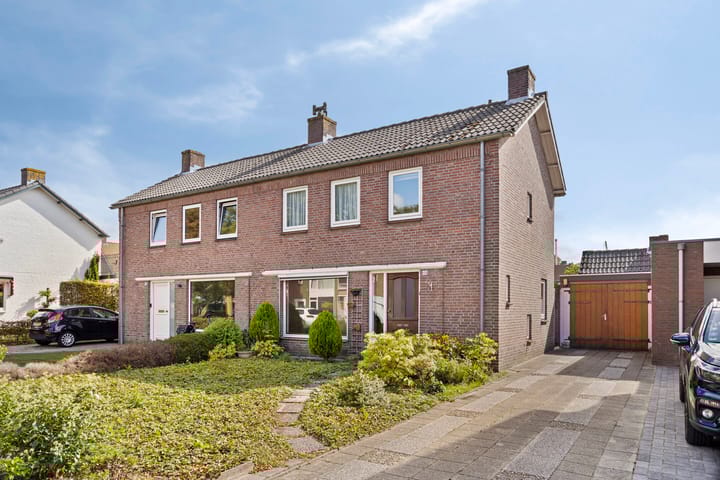 Photo 1 of Van Malsenstraat 48