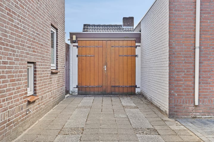 Photo 11 of Van Malsenstraat 48