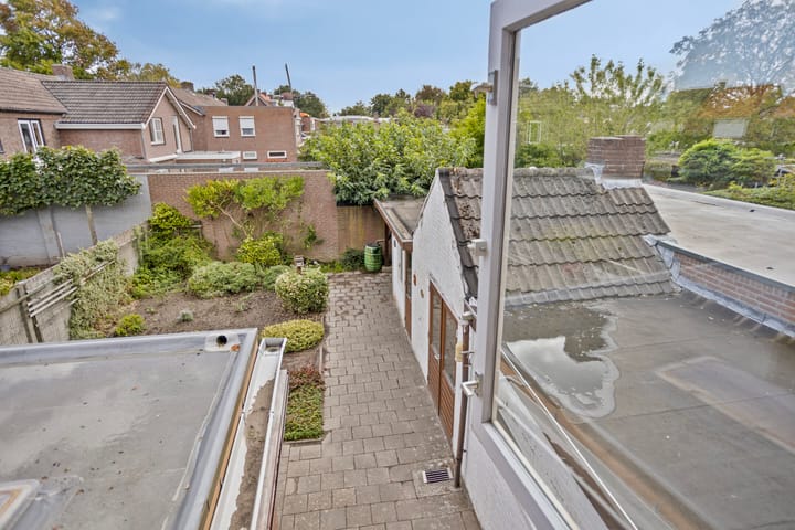 Photo 28 of Van Malsenstraat 48