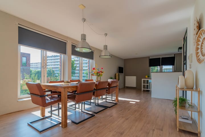 Foto 8 van Geer Ban 69