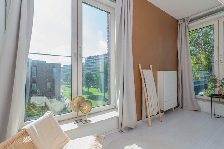 Foto 21 van Geer Ban 69