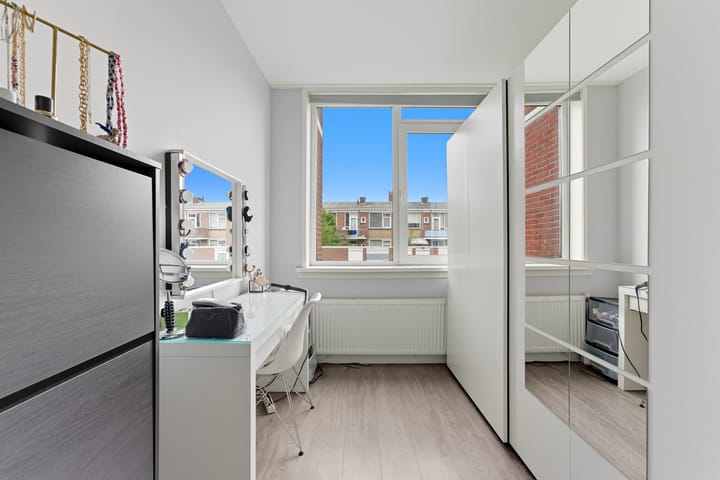 Foto 19 van Mr. Heemskerkstraat 13