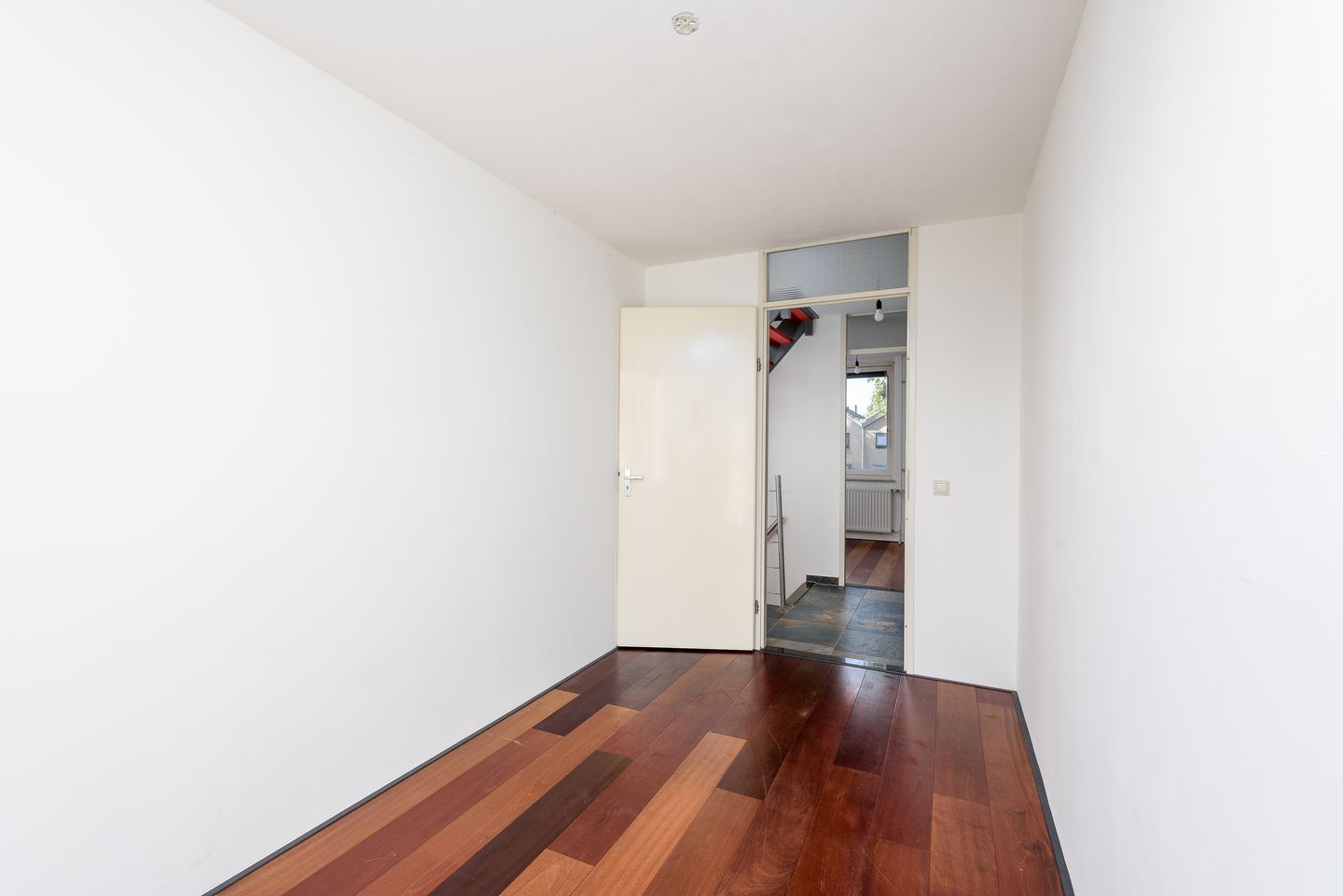 Foto 25 van Radio Oranjelaan 21