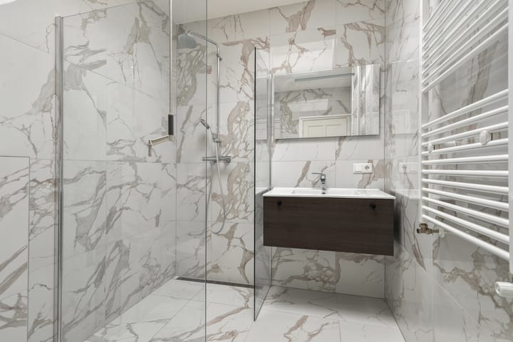 Foto 3 van Caan van Necklaan 45