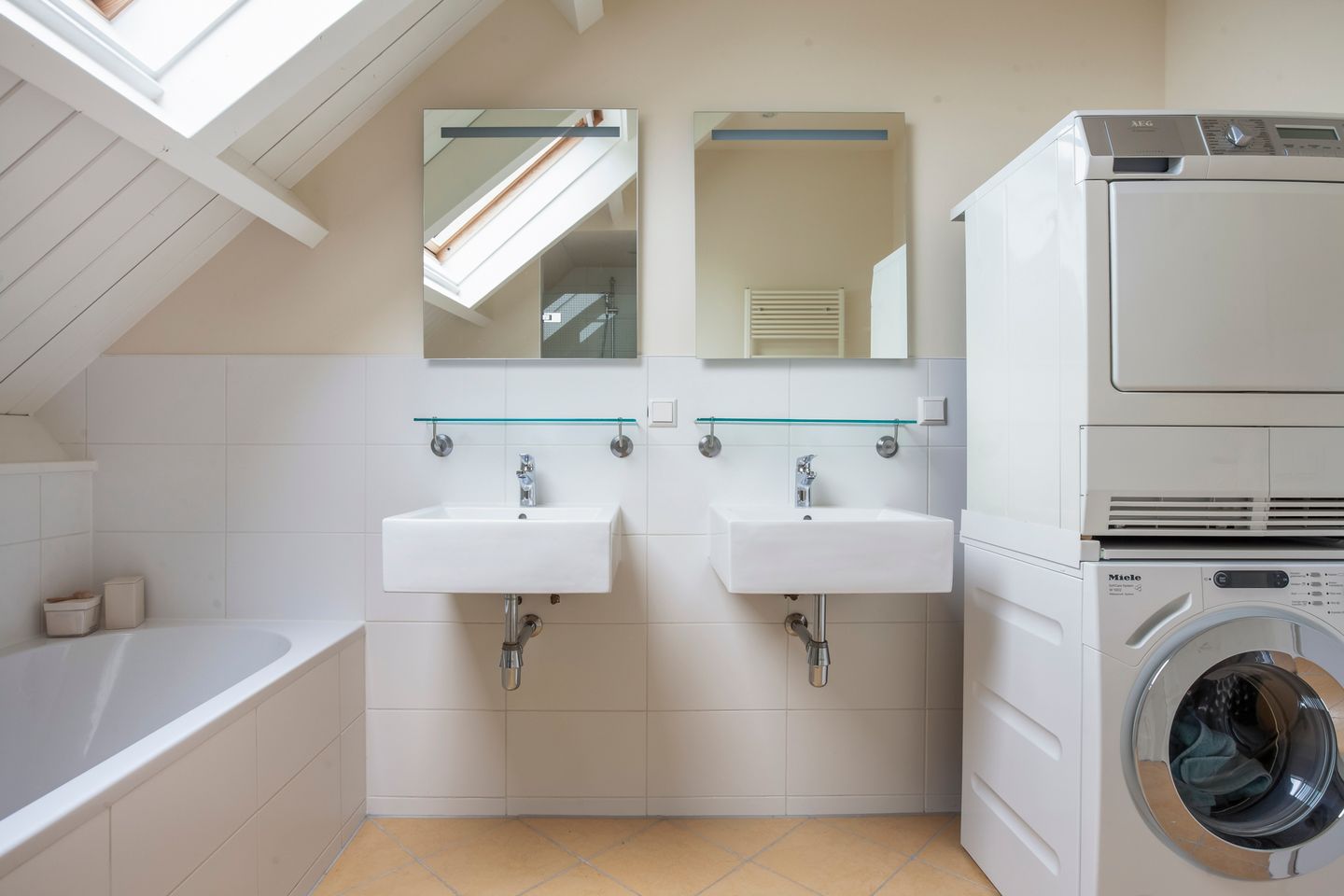 Foto 70 van Weijpoort 36-B