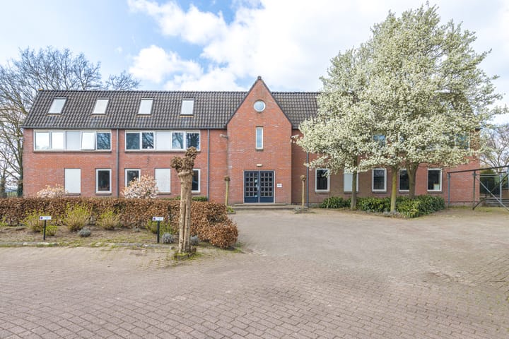 Alphenseweg 4-e, Riel