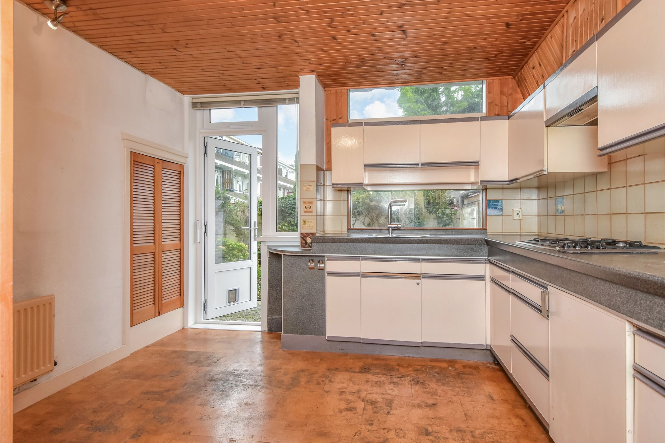 Foto 21 van van Montfoortstraat 47